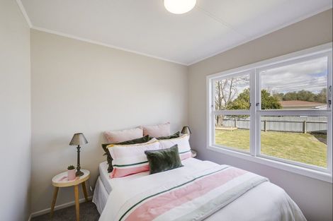 Photo of property in 53 Sunderland Drive, Flaxmere, Hastings, 4120