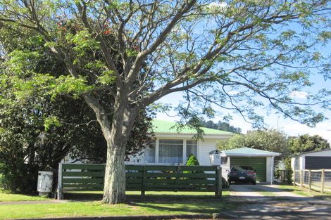 Photo of property in 12 Ropata Street, Kaiti, Gisborne, 4010
