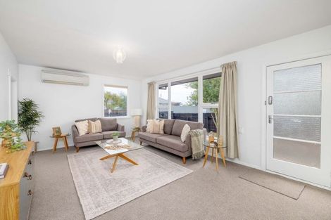 Photo of property in 102 Eureka Street, Aranui, Christchurch, 8061