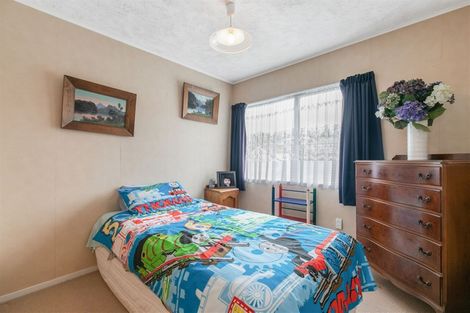 Photo of property in 29 Athena Drive, Totara Vale, Auckland, 0629