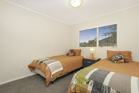 Photo of property in 10 Greta Place, Stanmore Bay, Whangaparaoa, 0932
