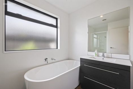 Photo of property in 11 Pajet Street, Marshland, Christchurch, 8083