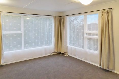 Photo of property in 2/30 Awamutu Grove, Waiwhetu, Lower Hutt, 5010