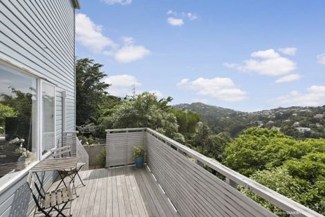 Photo of property in 3a Chancellor Way, Crofton Downs, Wellington, 6035