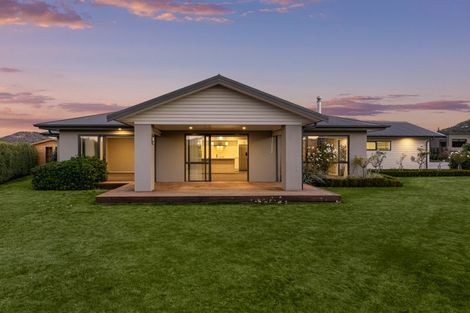 Photo of property in 5 Nancy Lane, Wanaka, 9305