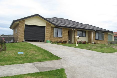 Photo of property in 36 Cyclamen Road, Mangere, Auckland, 2022