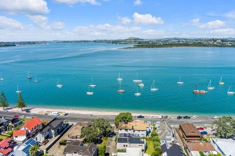 Photo of property in 27a The Parade, Bucklands Beach, Auckland, 2012