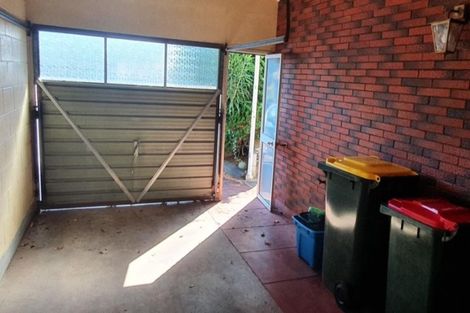 Photo of property in 9 Barrett Street, Westown, New Plymouth, 4310