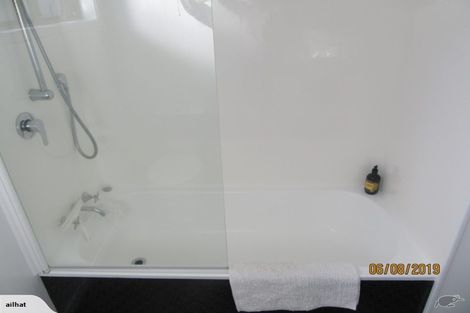 Photo of property in 2/24 Rosier Road, Glen Eden, Auckland, 0602