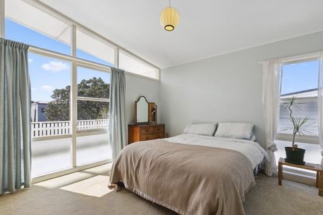 Photo of property in 2 Ontario Street, Kingston, Wellington, 6021