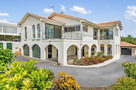 Photo of property in 18 Folkestone Street, Murrays Bay, Auckland, 0630