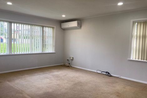 Photo of property in 5 Christina Avenue, Te Atatu South, Auckland, 0602