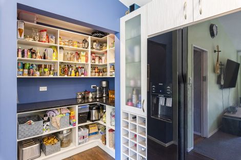 Photo of property in 225 Matai Road, Raumati Beach, Paraparaumu, 5032