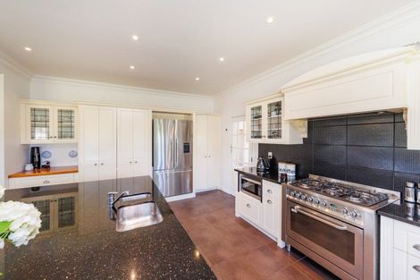 Photo of property in 14 Highfield Road, Feilding, 4702