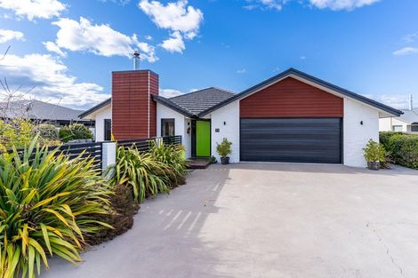 Photo of property in 11 Lakeland Avenue, Twizel, 7901