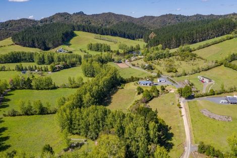 Photo of property in 683e Puketona Road, Haruru, 0204