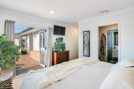 Photo of property in 20 Windsor Terrace, Taradale, Napier, 4112