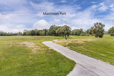 Photo of property in 20 Pyatt Place, Redwood, Christchurch, 8051