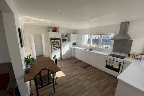 Photo of property in 90 Hinau Street, Castlecliff, Whanganui, 4501