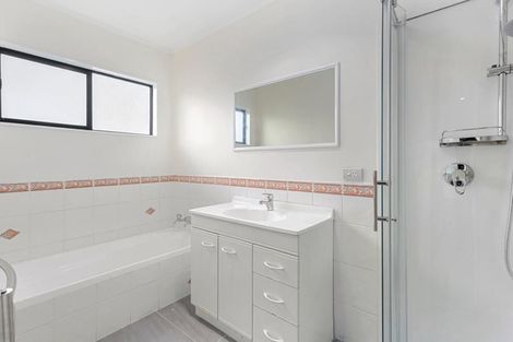 Photo of property in 1/12 Fairview Road, Papatoetoe, Auckland, 2025