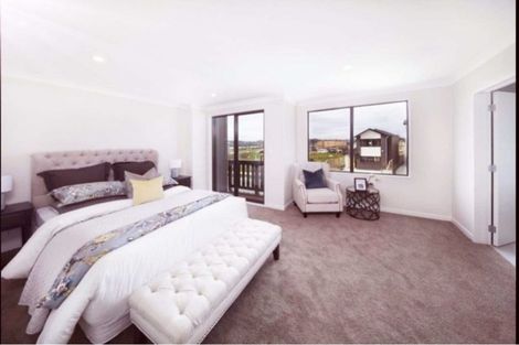 Photo of property in 2 Irving Place, Hobsonville, Auckland, 0616