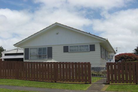 Photo of property in 20 Kopara Place, Clendon Park, Auckland, 2103