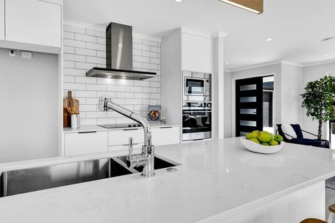 Photo of property in 1 Vogue Circle, Vogeltown, New Plymouth, 4310