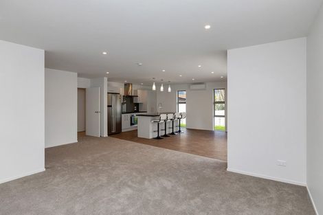 Photo of property in 4 Soldier Way, Parahaki, Whangarei, 0112