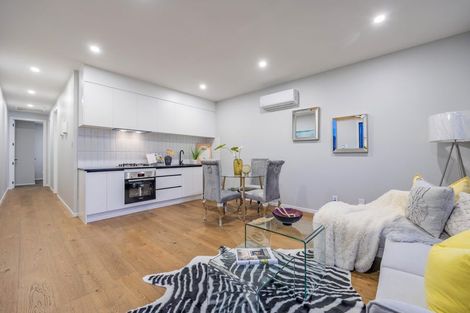 Photo of property in 12 Cutfield Lane, Kumeu, 0810