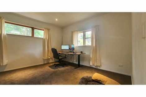 Photo of property in 102 Glen Road, The Glen, Dunedin, 9011