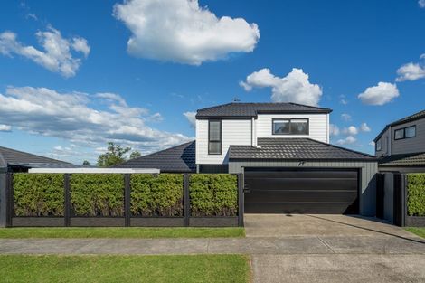 Photo of property in 11 Coventry Way, Long Bay, Auckland, 0630