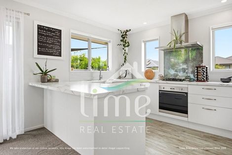 Photo of property in 16 Batchelor Place, Kaiapoi, 7630