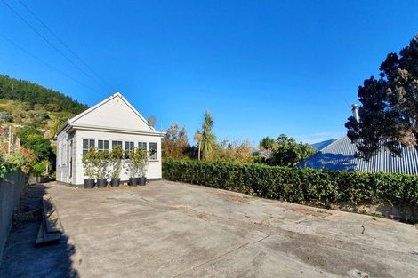 Photo of property in 40 Canterbury Street, Lyttelton, 8082