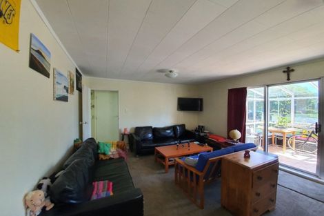 Photo of property in 8 He Awa Crescent, Waikanae, 5036