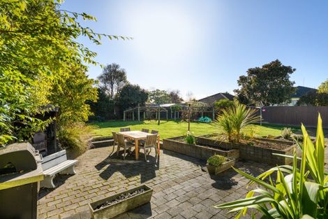 Photo of property in 24 Cedar Crescent, Feilding, 4702