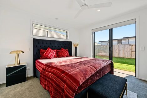 Photo of property in 8 Gaynor Way, Te Puke, 3119