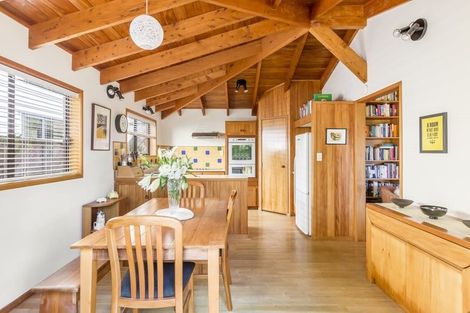 Photo of property in 2/16 Mahara Avenue, Birkenhead, Auckland, 0626