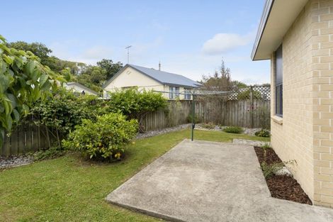 Photo of property in 24 Millhaven Place, Otaki, 5512