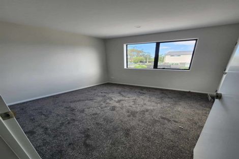 Photo of property in 1/32 Yeovil Road, Te Atatu Peninsula, Auckland, 0610