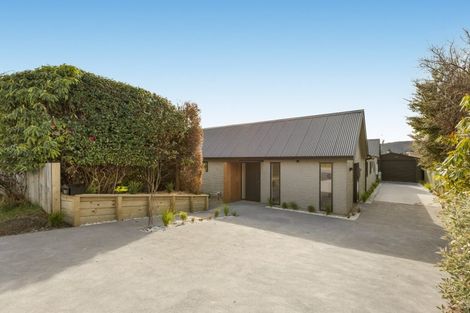Photo of property in 86 Meadowstone Drive, Wanaka, 9305