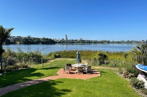 Photo of property in 1/38 Kitchener Road, Milford, Auckland, 0620