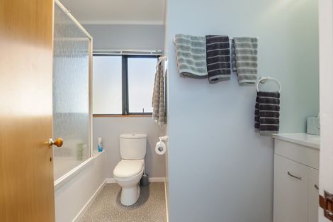 Photo of property in 12 Ensign Place, Flagstaff, Hamilton, 3210