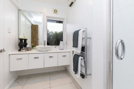 Photo of property in 40 Bengal Drive, Cashmere, Christchurch, 8022