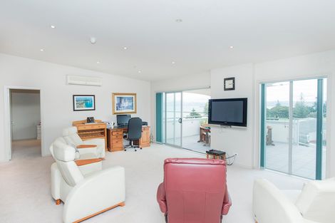 Photo of property in Bay View, 20/90 Customhouse Street, Gisborne, 4010