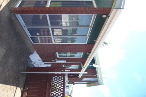 Photo of property in 1 Kenilworth Place, Dinsdale, Hamilton, 3204