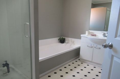 Photo of property in 62 Samwell Drive, Whitby, Porirua, 5024