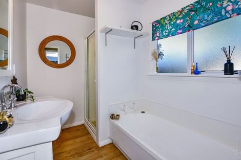 Photo of property in 41 Effingham Street, North New Brighton, Christchurch, 8083