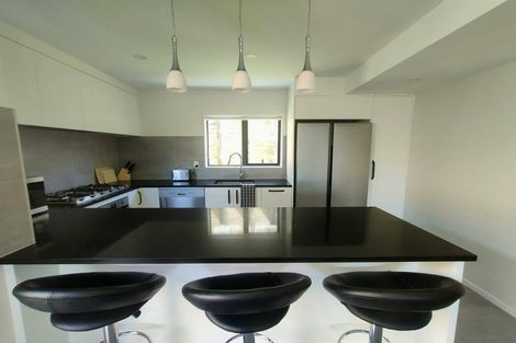 Photo of property in 31 Korihi Drive, Swanson, Auckland, 0614