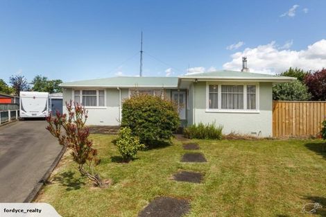 Photo of property in 9 Greenock Place, Awapuni, Palmerston North, 4412