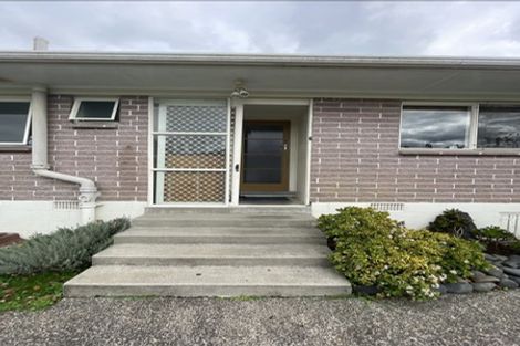 Photo of property in 8 Oregon Place, Papakura, 2110